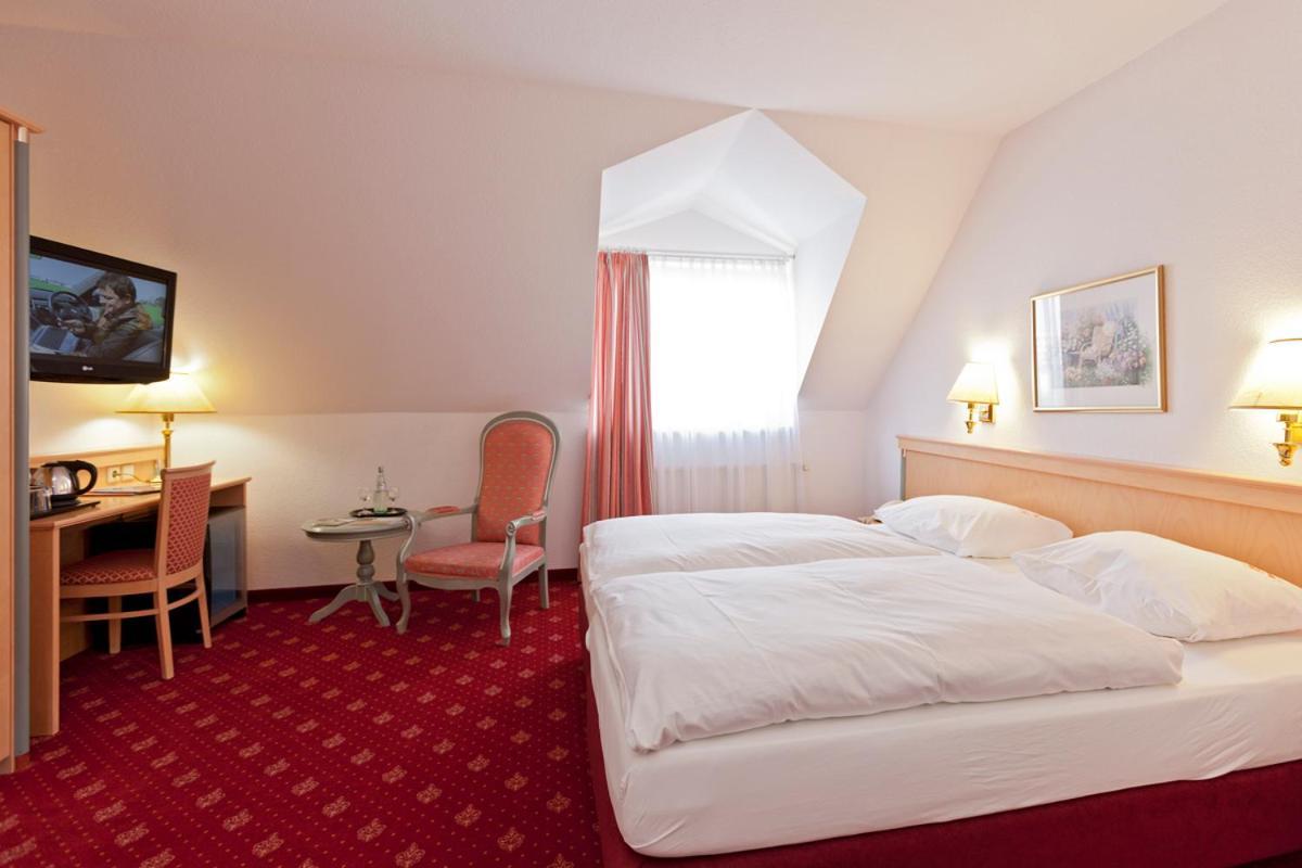 Hotel Fuer Dich Waren  Eksteriør billede
