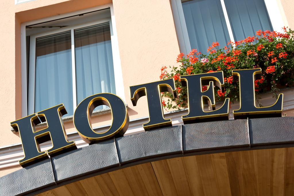 Hotel Fuer Dich Waren  Eksteriør billede